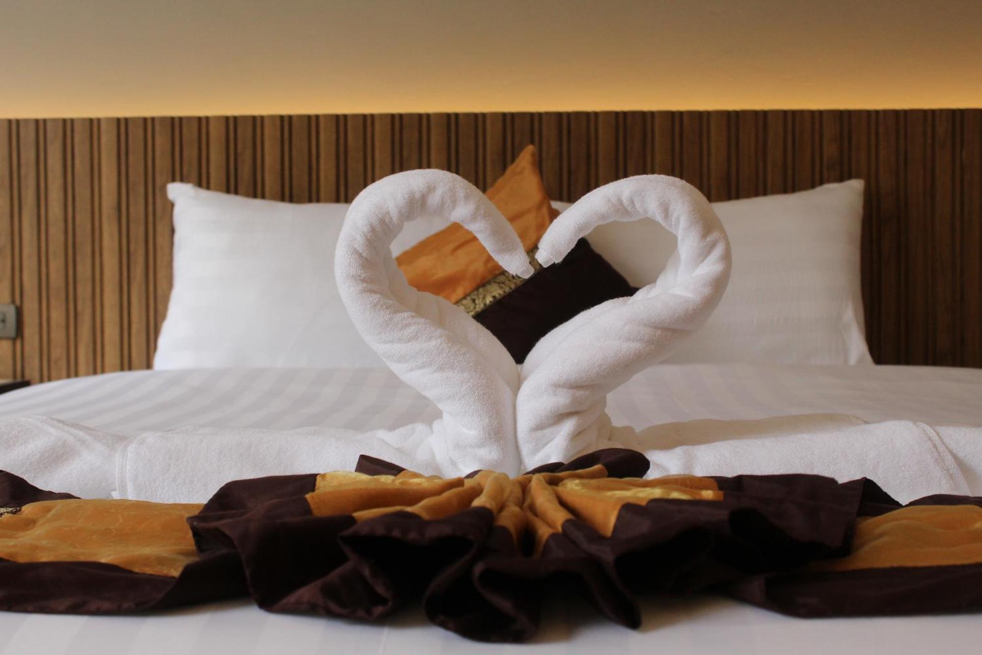 Diva Boutique Hotel Patong Eksteriør billede