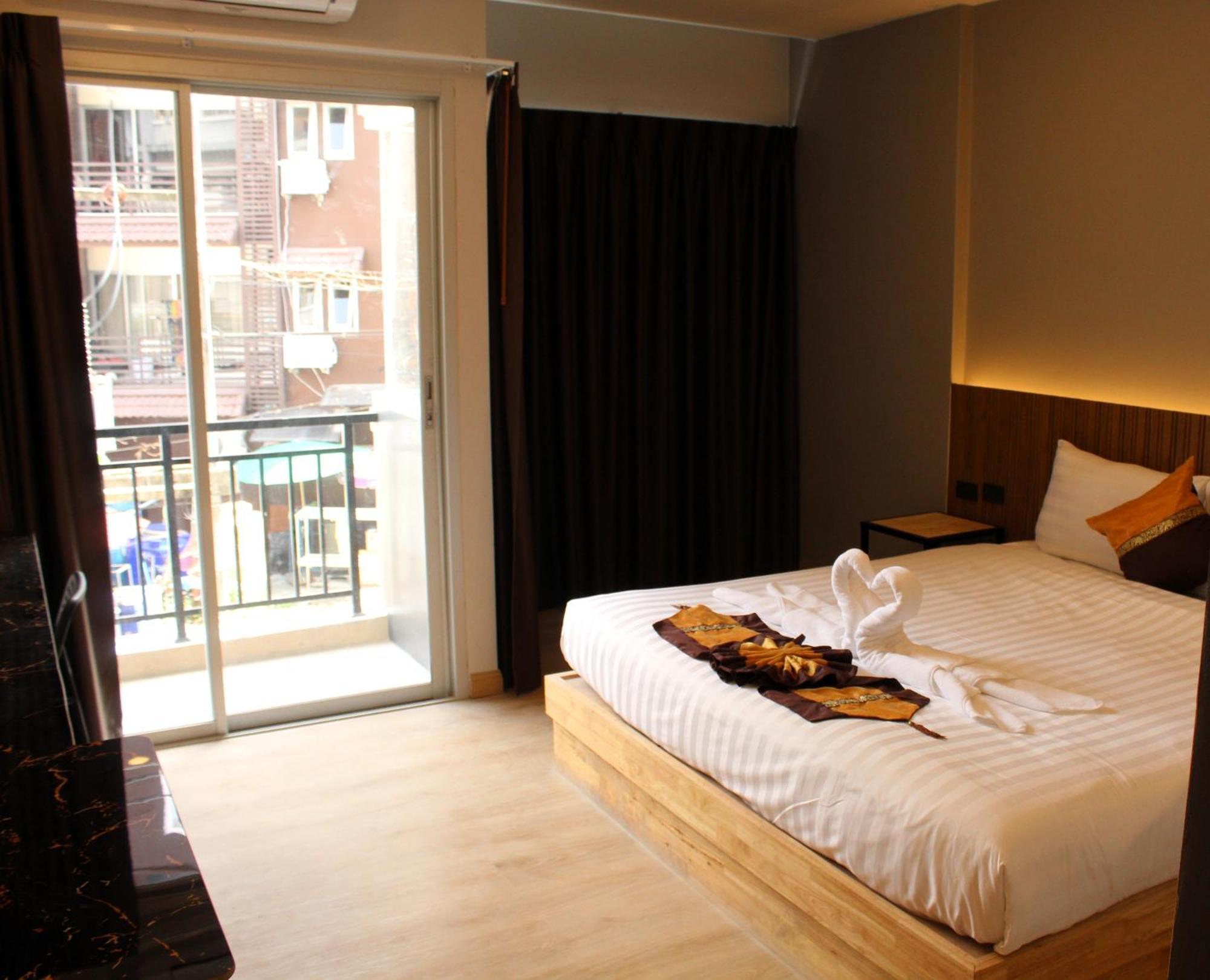 Diva Boutique Hotel Patong Eksteriør billede